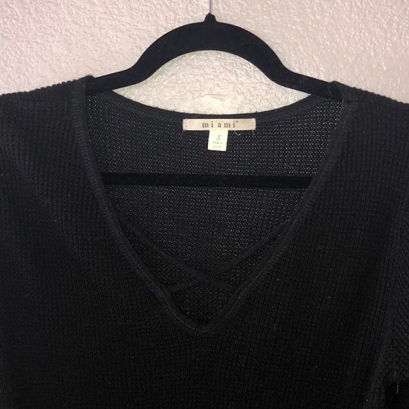 Francescas Miami Small Sweater - Picture 2 of 3